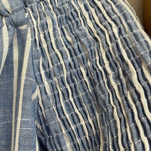 Showpo striped romper. Size: 6 AUS = US 2 - Picture 3 of 5